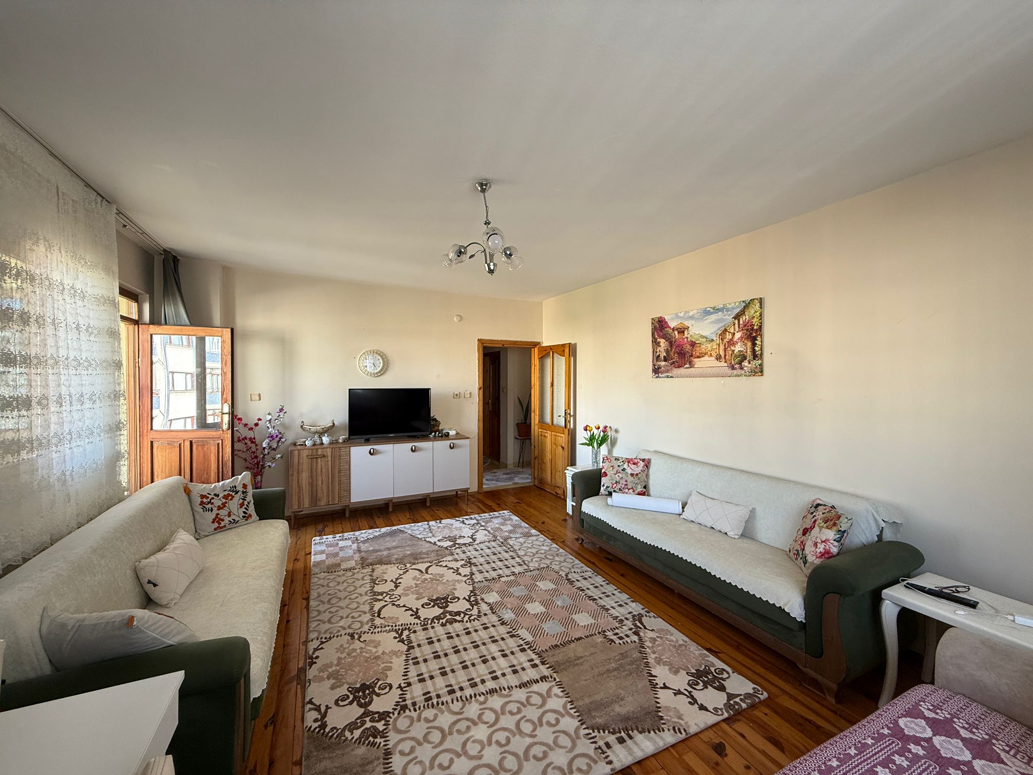 SÖĞÜTLÜ ALTINKENT SATILIK DAİRE
